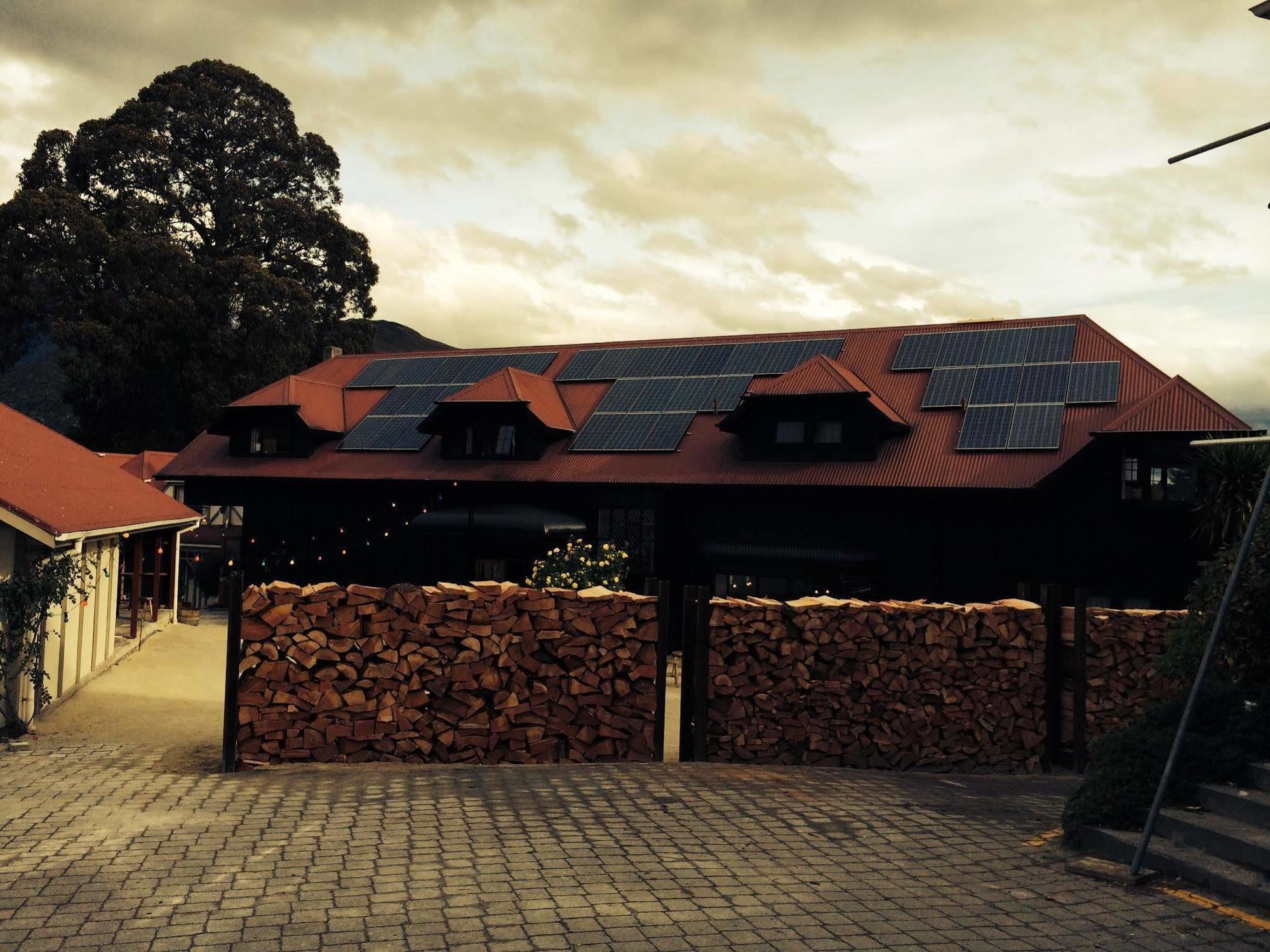 Sherwood Queenstown Exterior photo